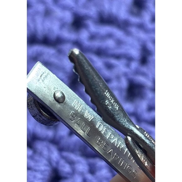 Vintage Hickok USA Tie Bar Clip Silvertone New Departure Ball Bearings - Picture 3 of 3